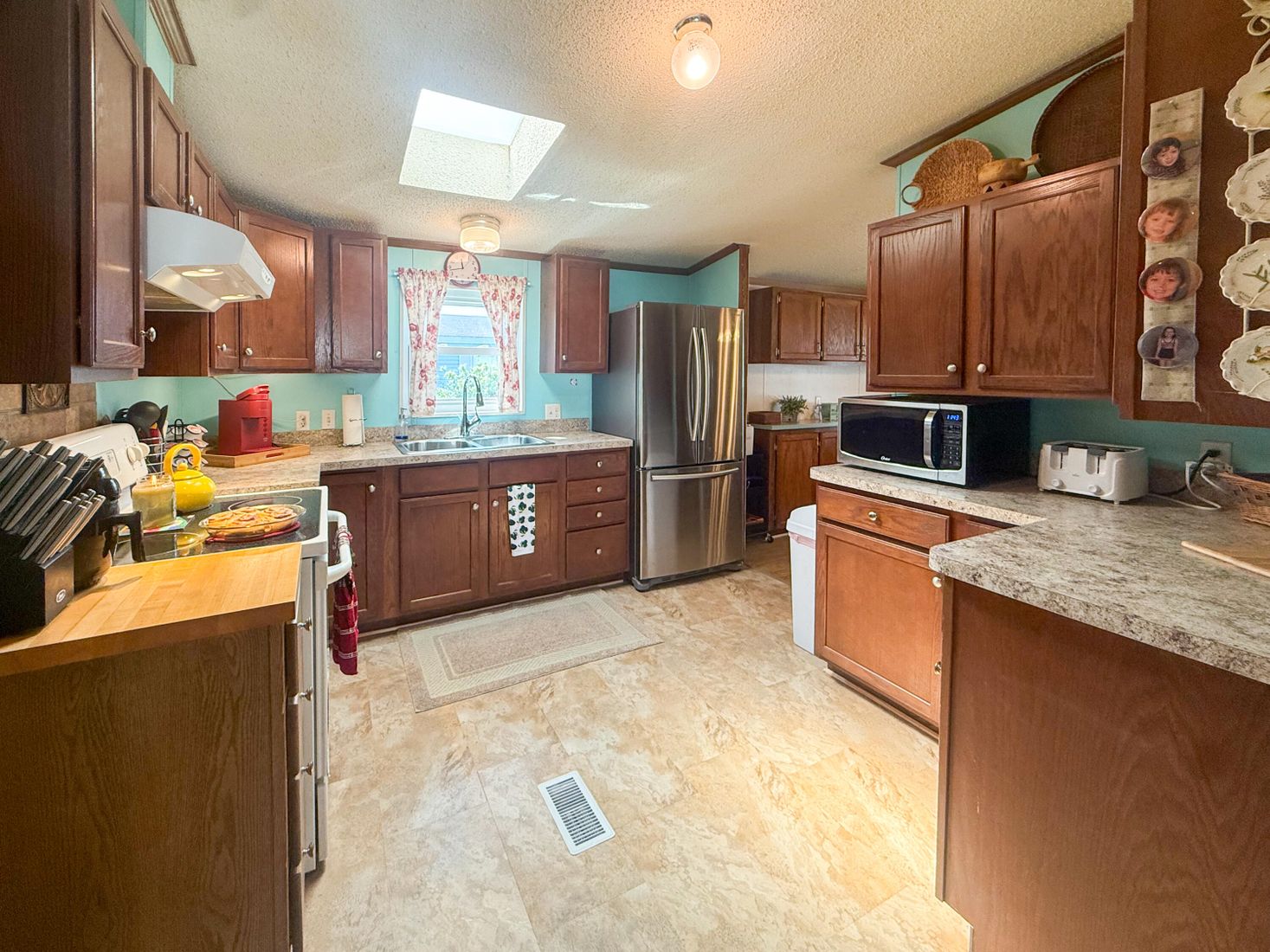 Interior, Kitchen