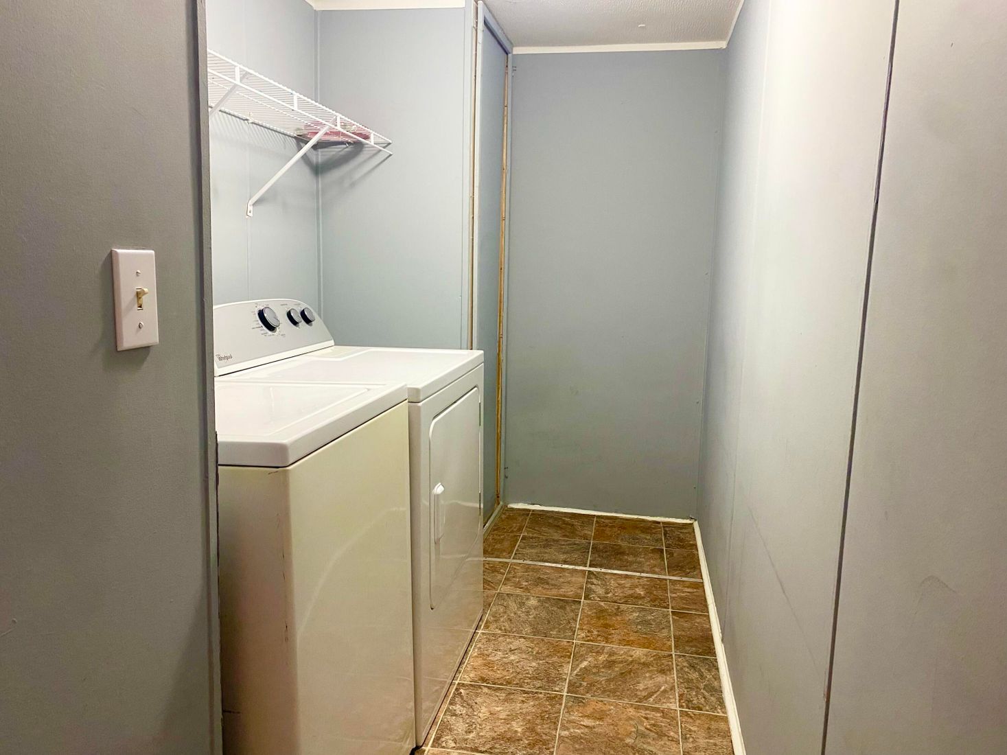 Interior, Washer