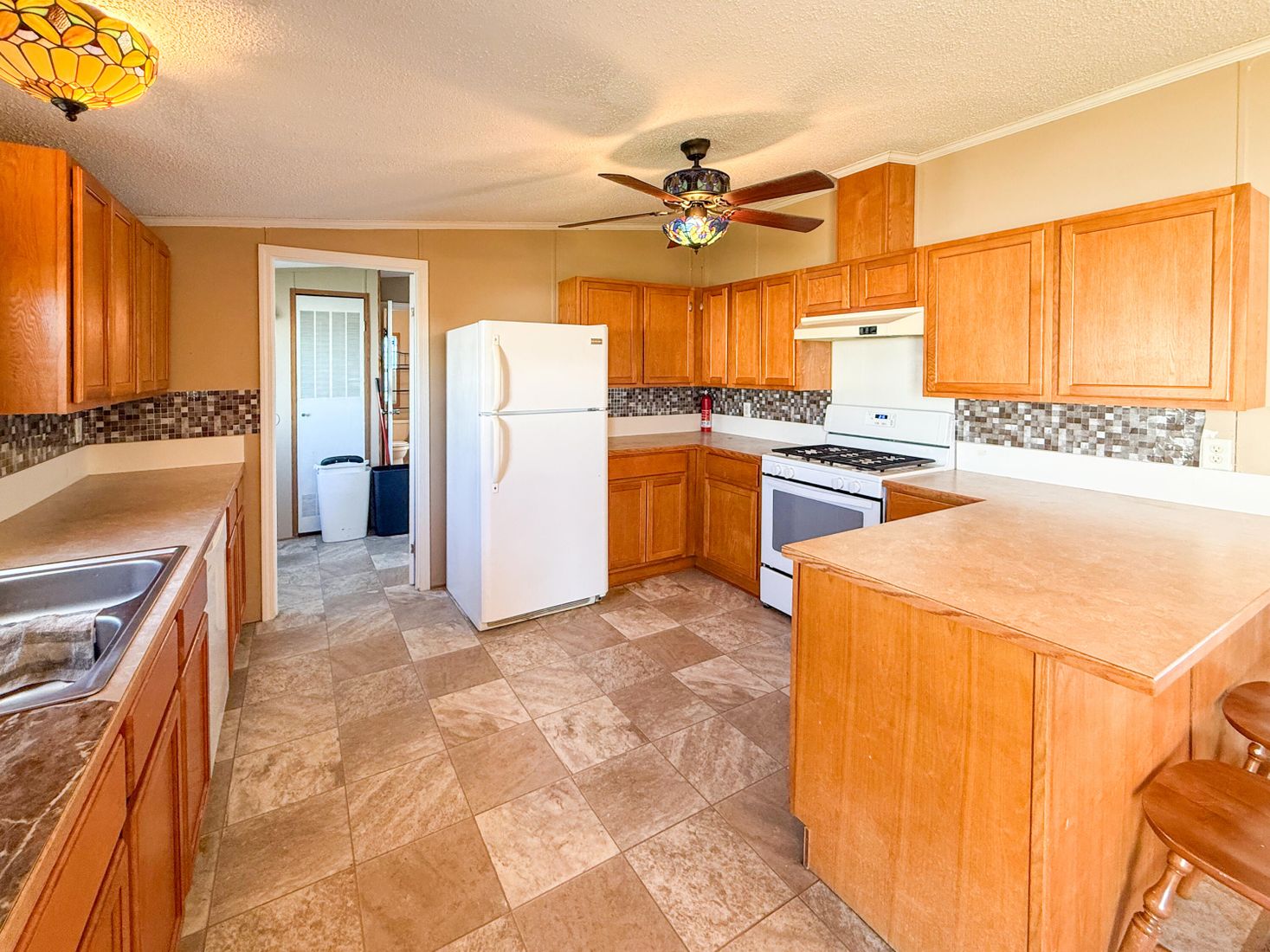 Interior, Kitchen