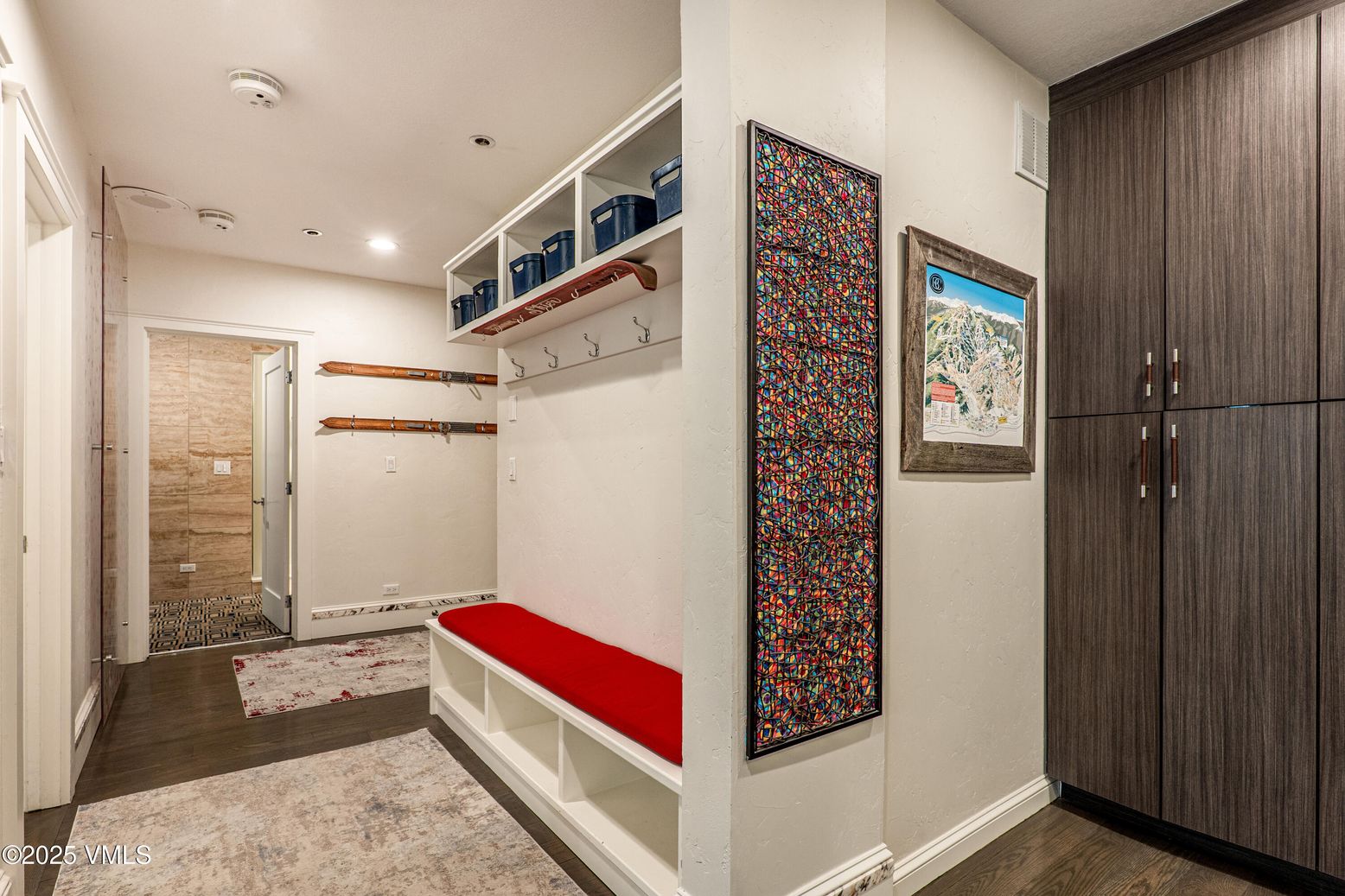 Interior, Recessed Lighting, Walk-in Closets, Wood Texture Flooring