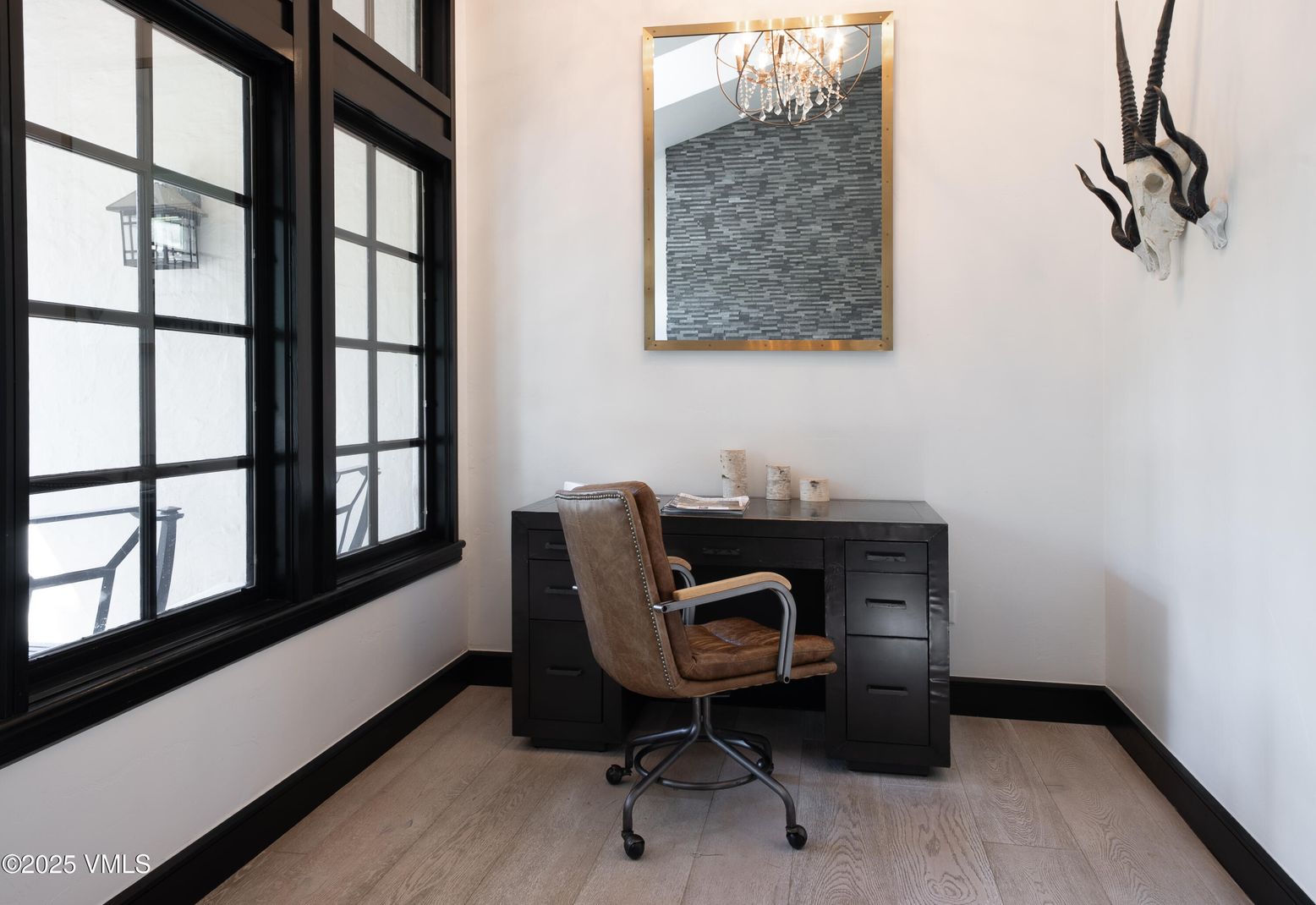 Chandelier, Home Office, Interior
