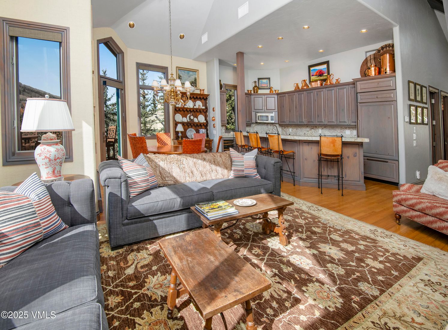 Dining room, Interior, Kitchen, Living room, Pendant Lights, Recessed Lighting, Wood Texture Flooring