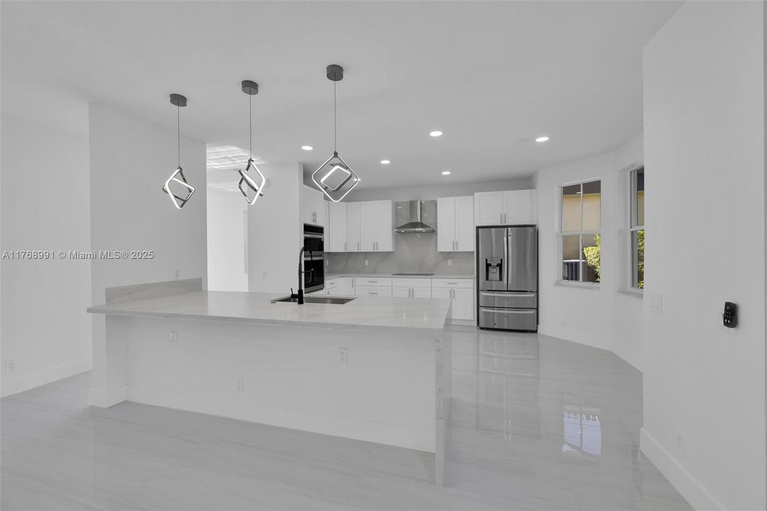 Interior, Kitchen, Pendant Lights, Recessed Lighting, Stainless Steel Appliances