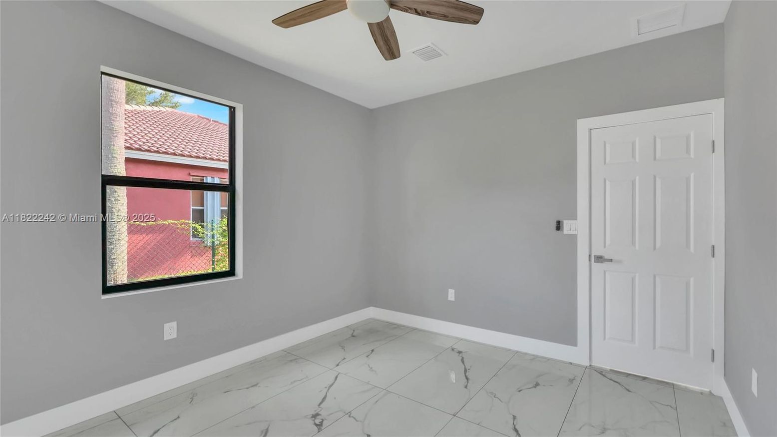 Empty room, Interior, Marble