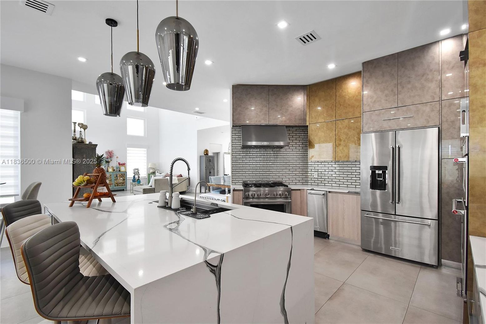 Interior, Kitchen, Pendant Lights, Recessed Lighting, Stainless Steel Appliances