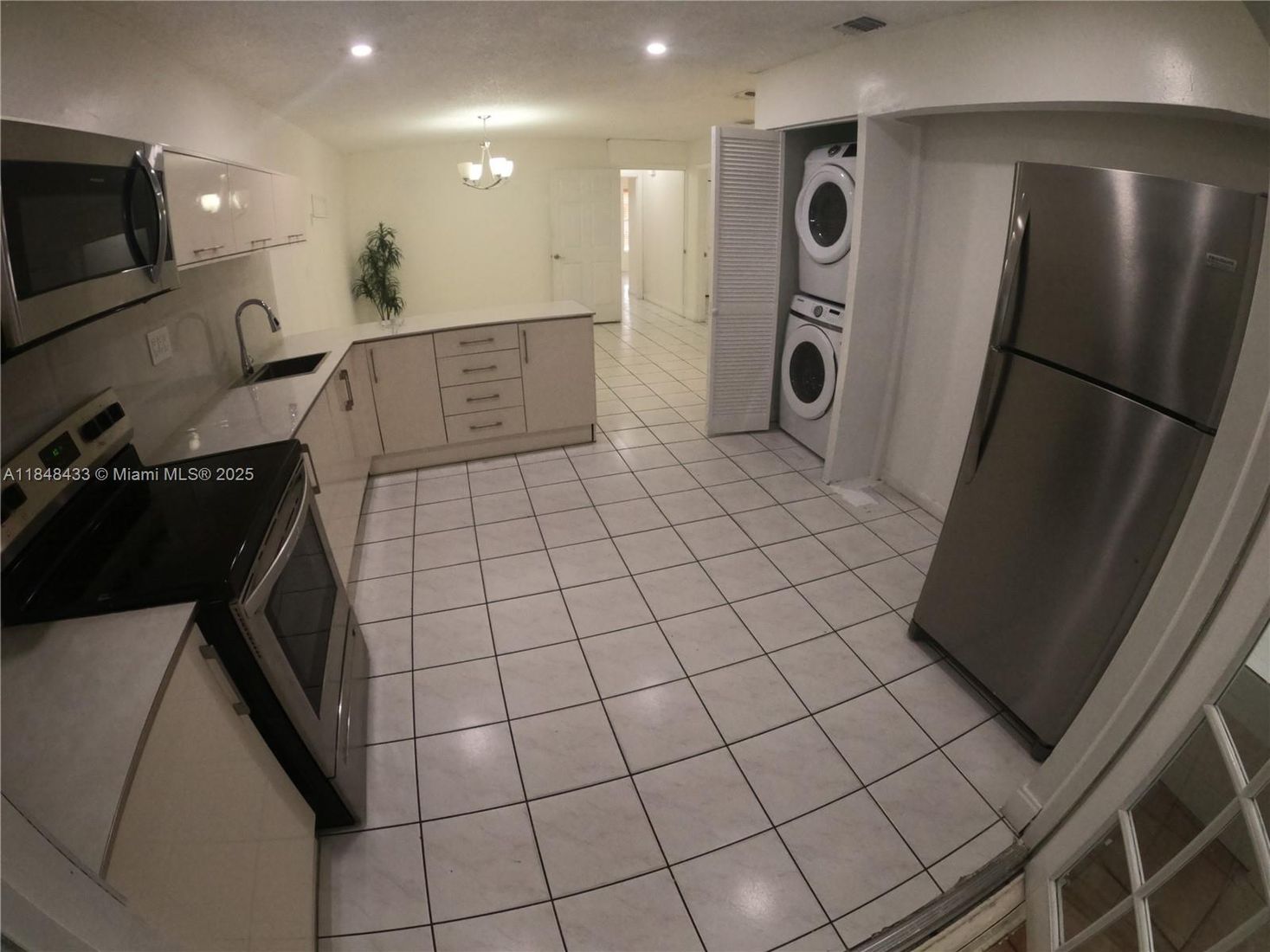 Interior, Kitchen, Recessed Lighting, Utility Closets, Washer