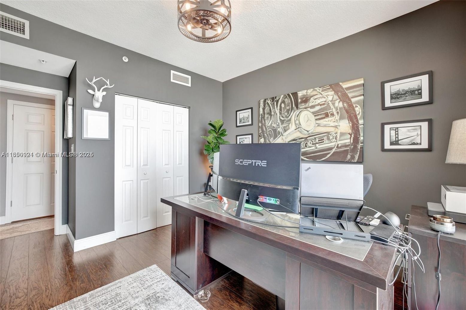 Home Office, Interior, Wood Texture Flooring