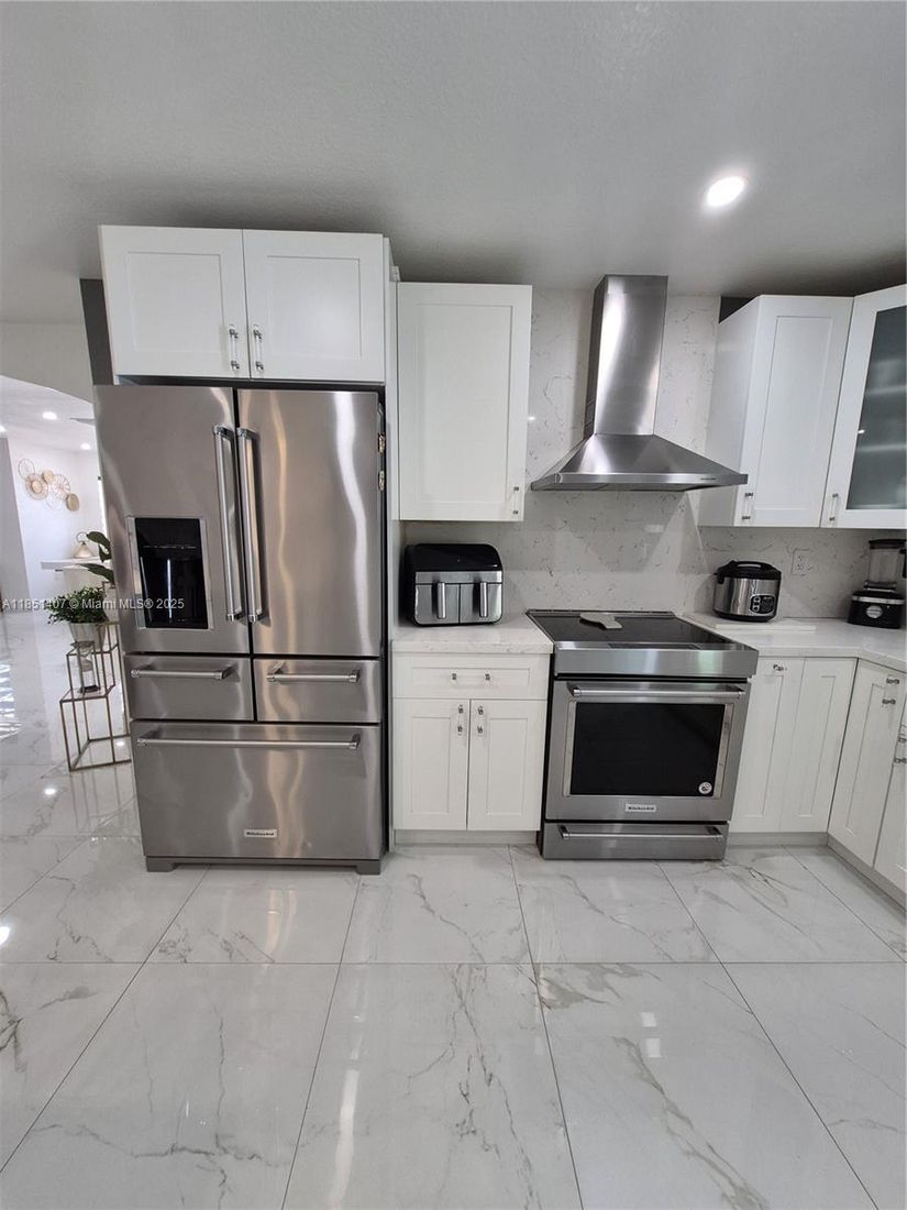 Interior, Kitchen, Marble, Recessed Lighting, Stainless Steel Appliances