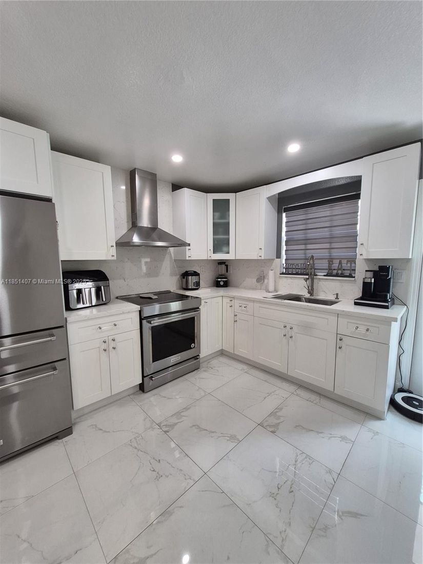 Interior, Kitchen, Marble, Recessed Lighting, Stainless Steel Appliances