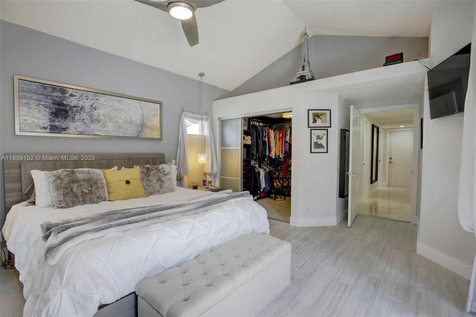 Bedroom, Interior, Pendant Lights, Wood Texture Flooring
