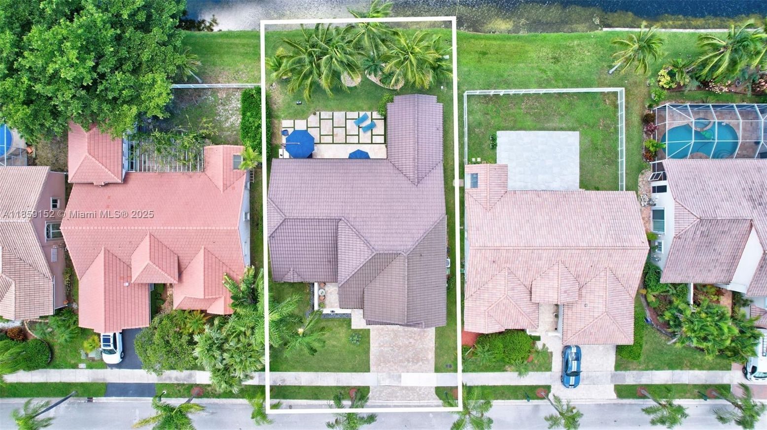 Exterior, Drone