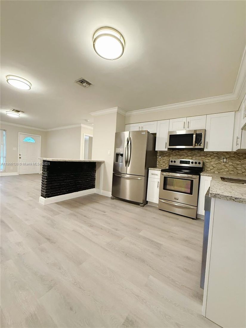 Interior, Kitchen, Stainless Steel Appliances, Wood Texture Flooring