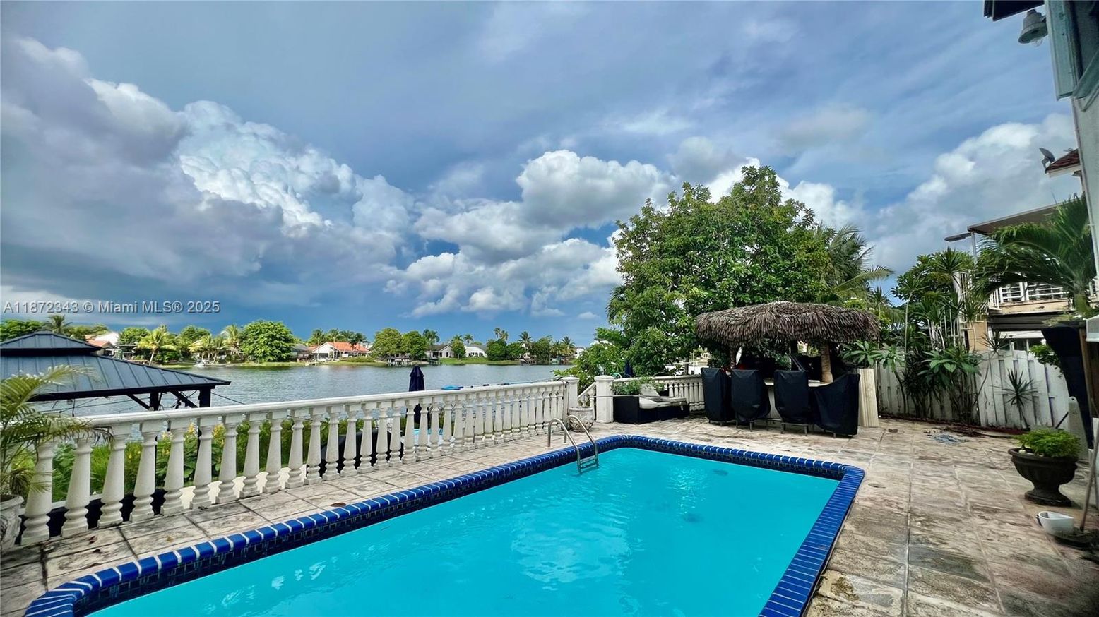 Exterior, Outdoor Kitchen, Pool, Water