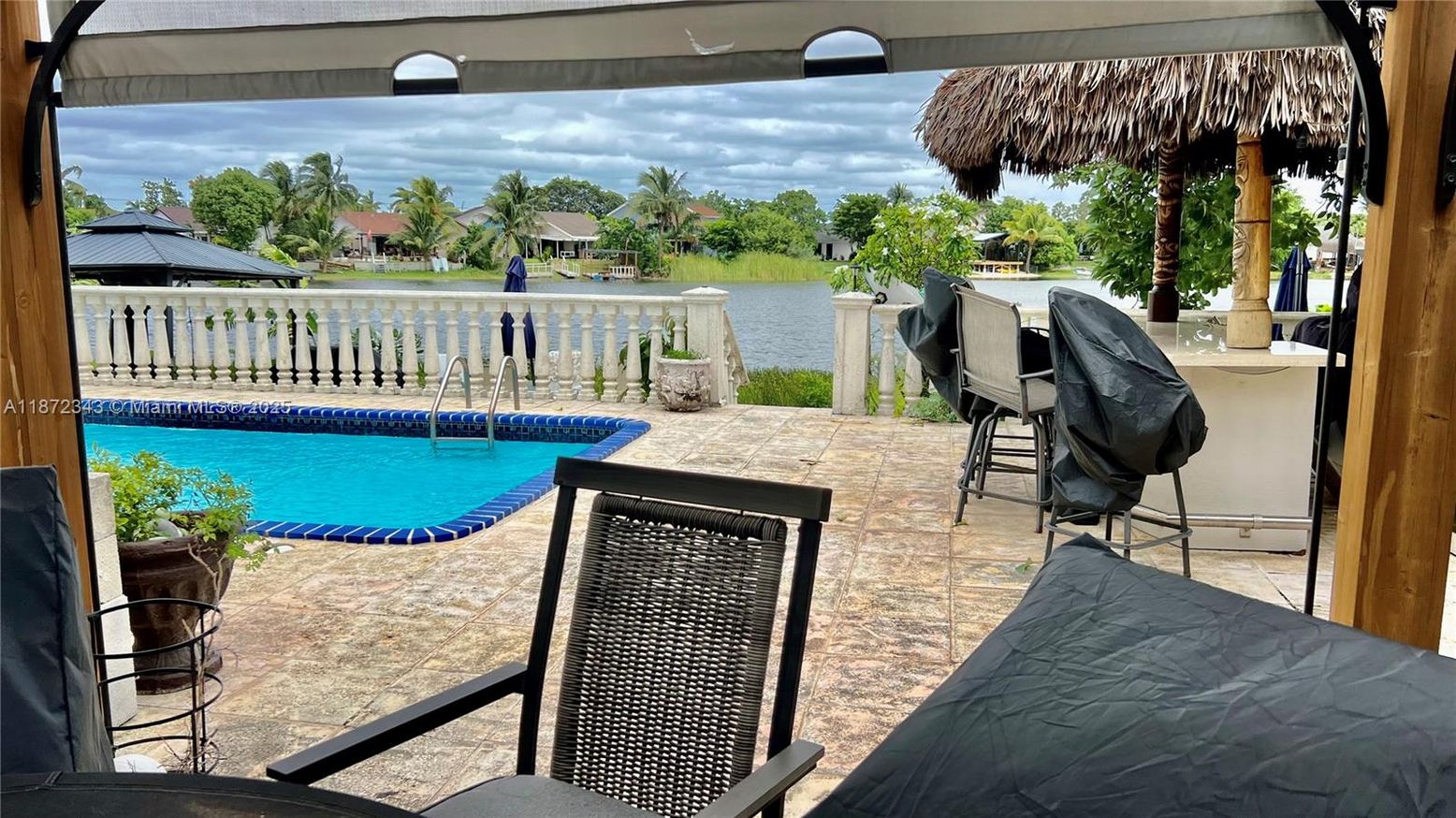 Exterior, Pool, Water