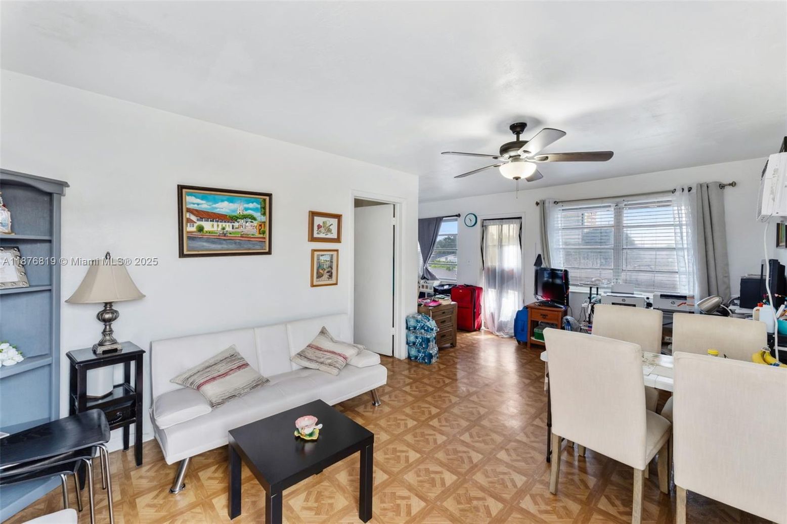 Dining room, Interior, Living room, Wood Texture Flooring