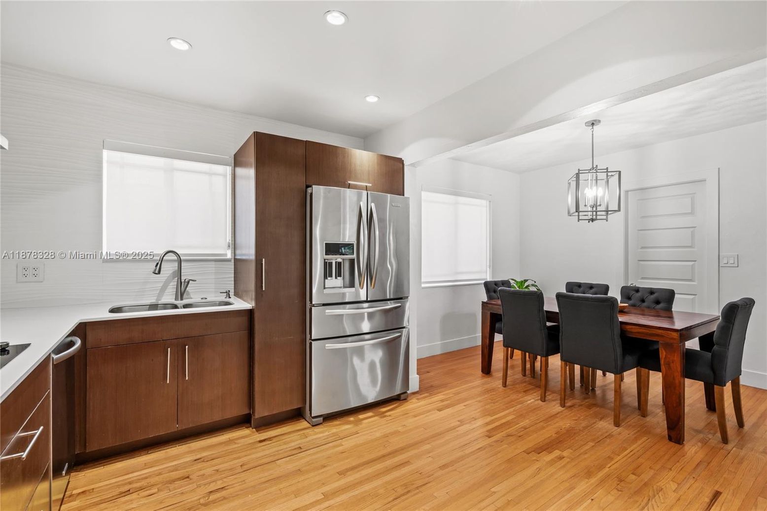 Dining room, Interior, Kitchen, Pendant Lights, Recessed Lighting, Stainless Steel Appliances, Wood Texture Flooring