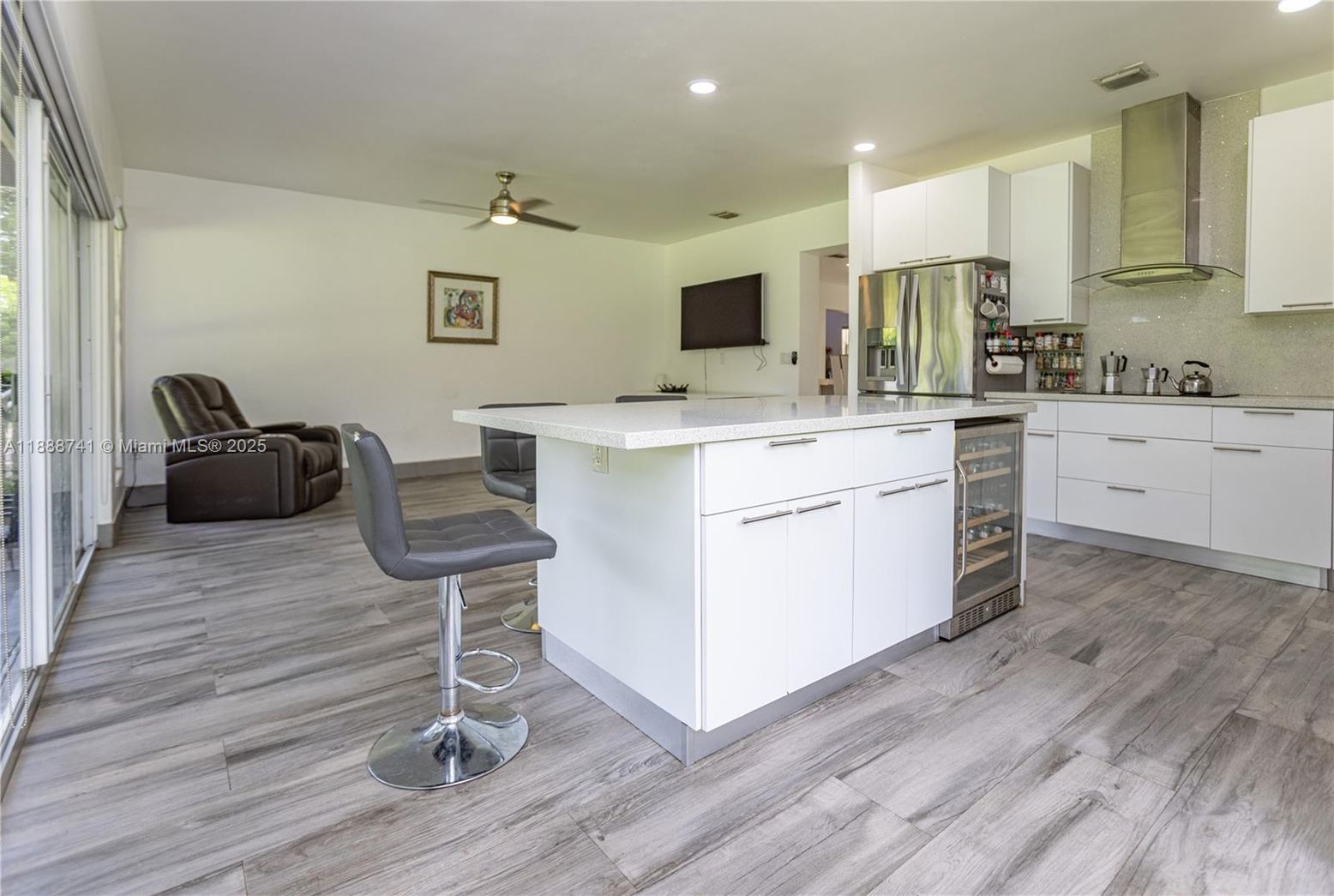 Interior, Kitchen, Recessed Lighting, Wood Texture Flooring