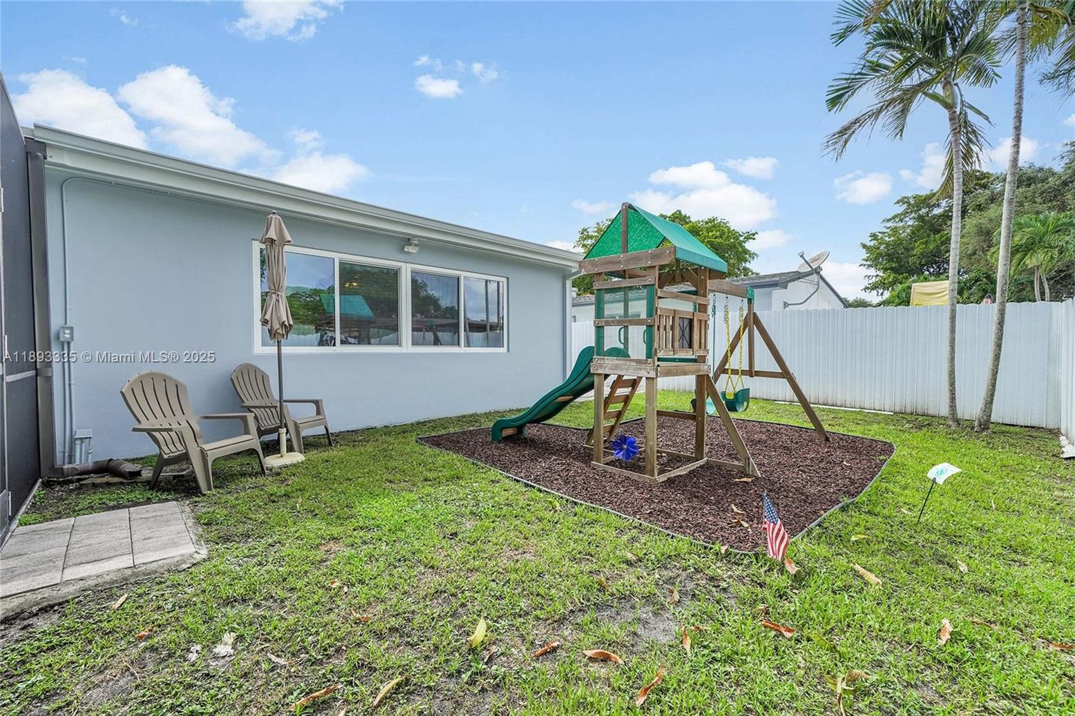 Backyard, Exterior, Playground
