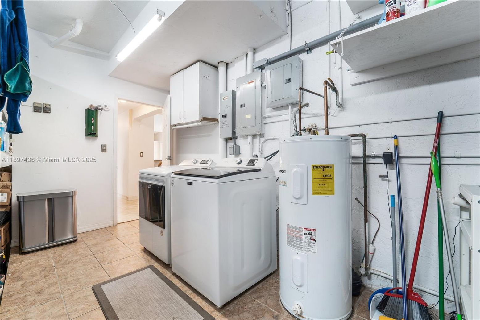 Interior, Washer