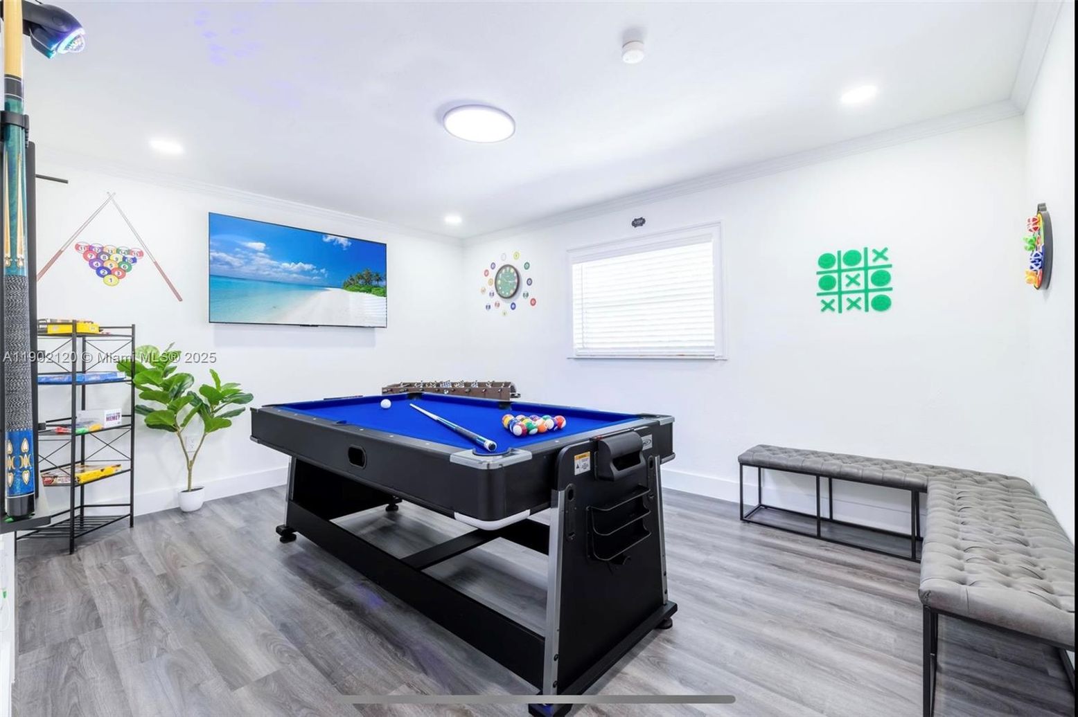 Billiard Table, Game Room, Interior, Recessed Lighting, Wood Texture Flooring