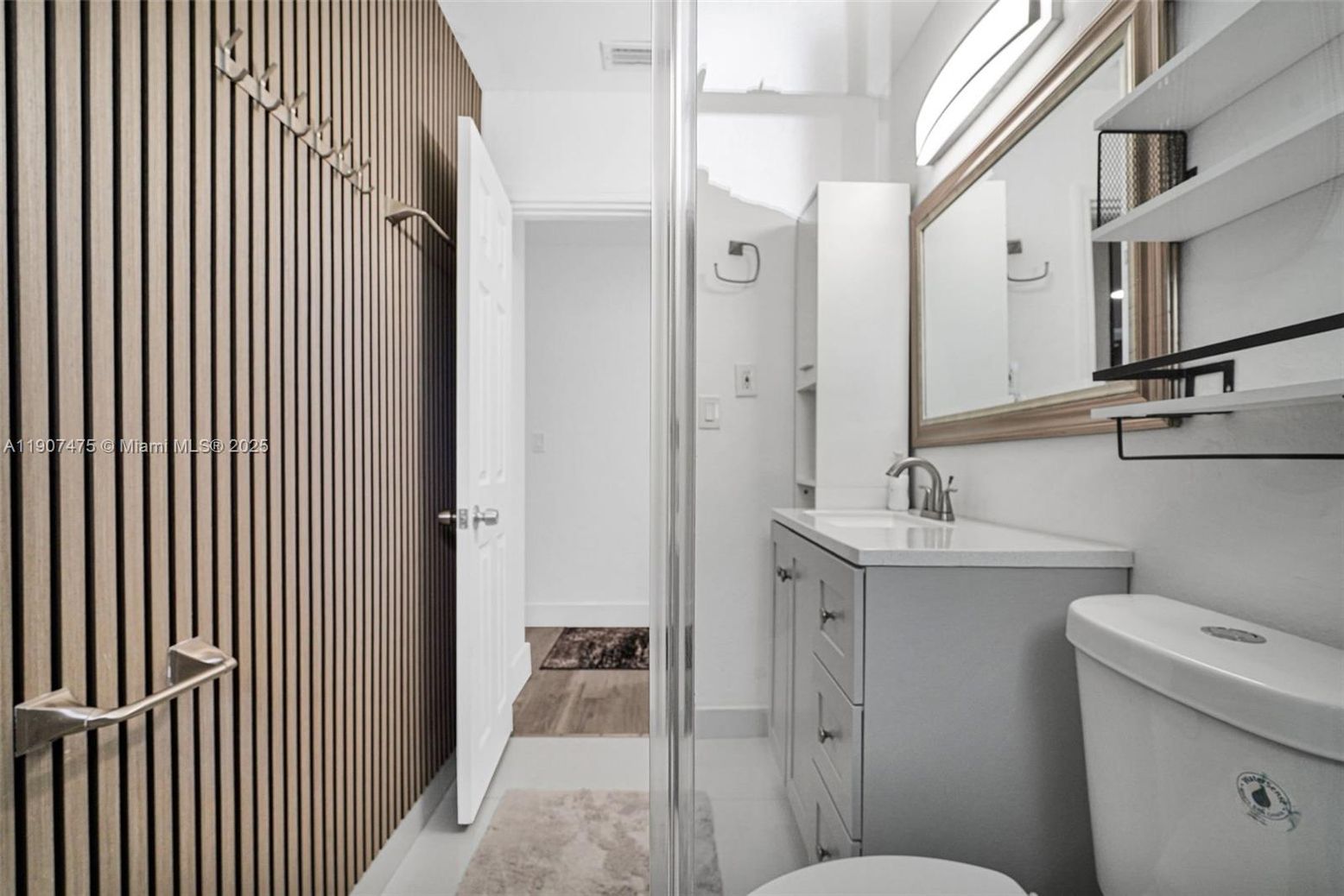 Bathroom, Interior, Wood Texture Flooring