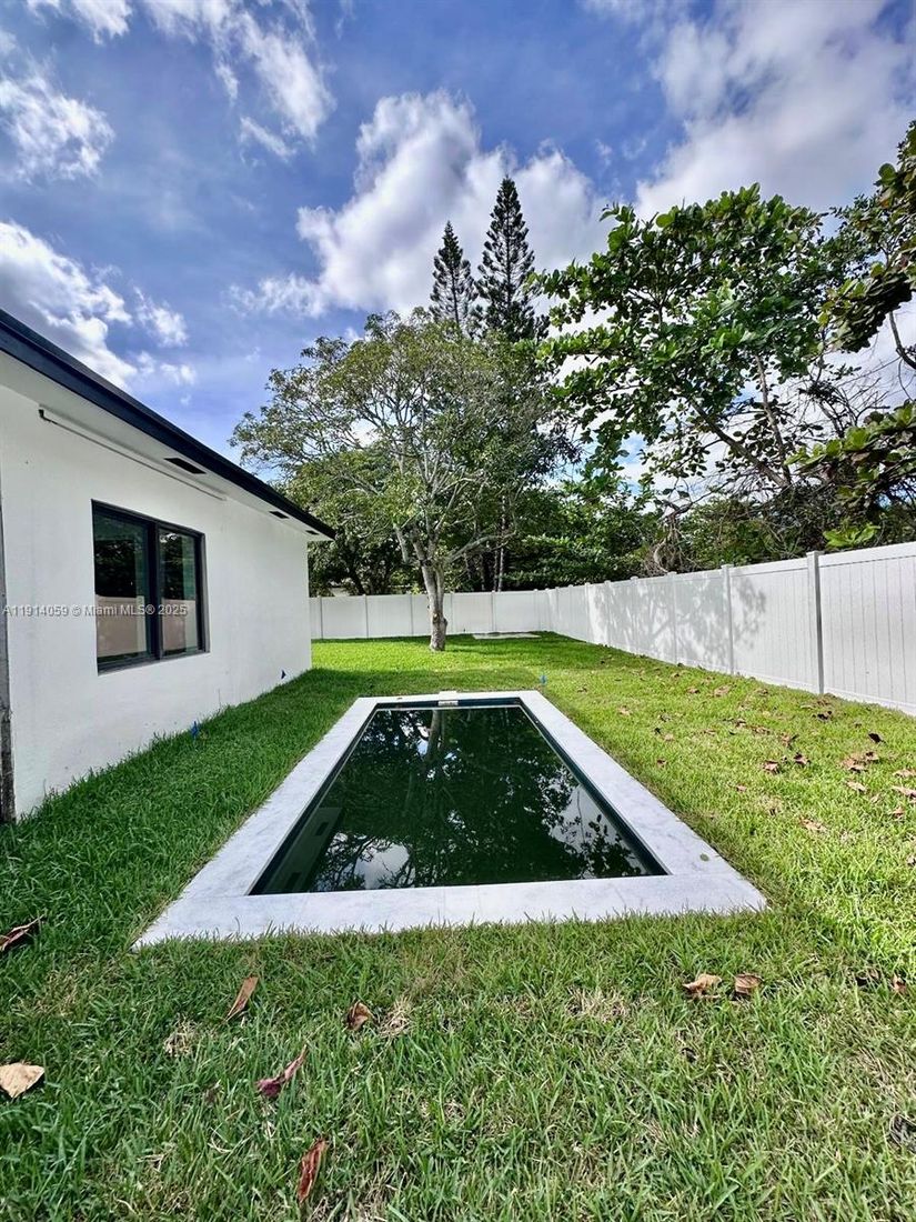 Backyard, Exterior, Pool