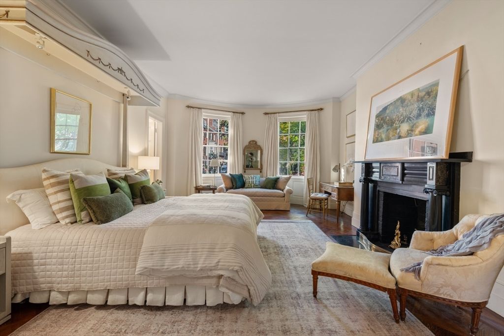 Bedroom, Fireplace, Interior, Wood Texture Flooring