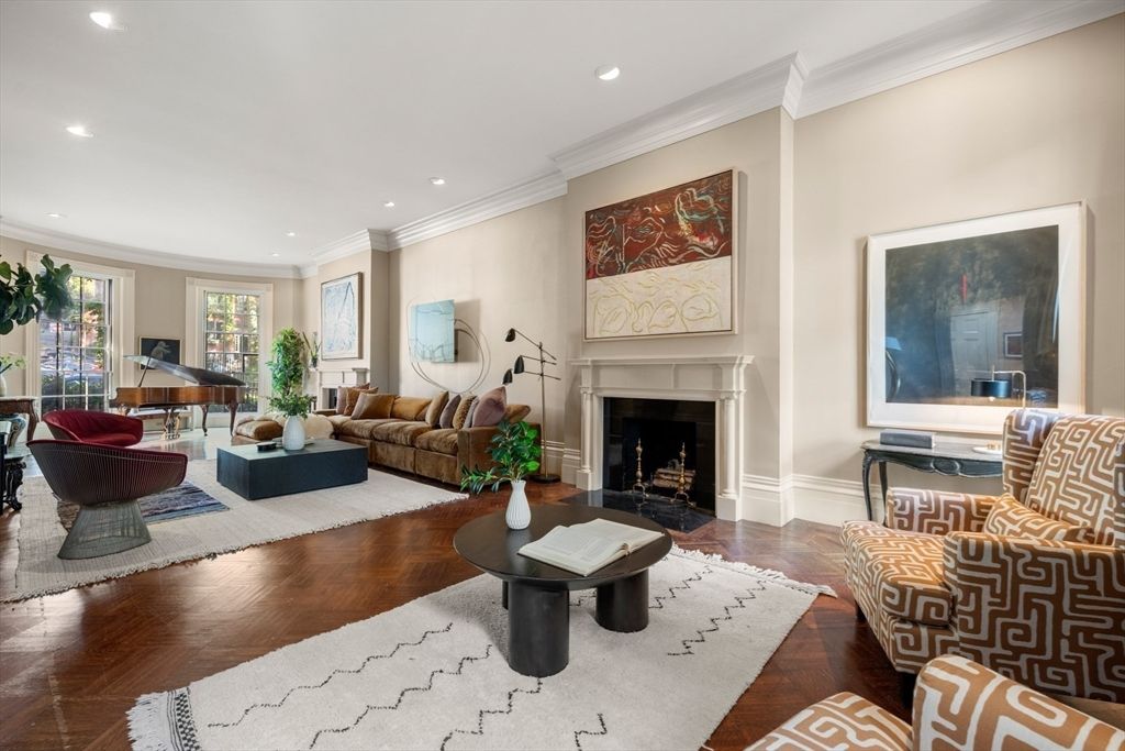 Fireplace, Interior, Living room, Piano, Recessed Lighting, Wood Texture Flooring