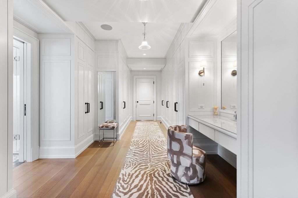 Bathroom, Interior, Pendant Lights, Recessed Lighting, Wood Texture Flooring