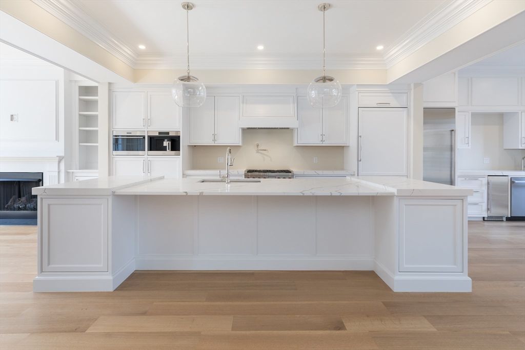 Interior, Kitchen, Pendant Lights, Recessed Lighting, Wood Texture Flooring