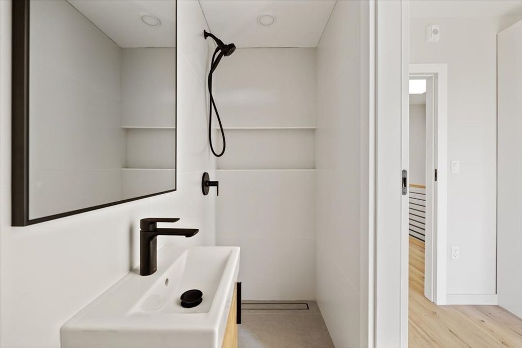 Bathroom, Interior, Wood Texture Flooring
