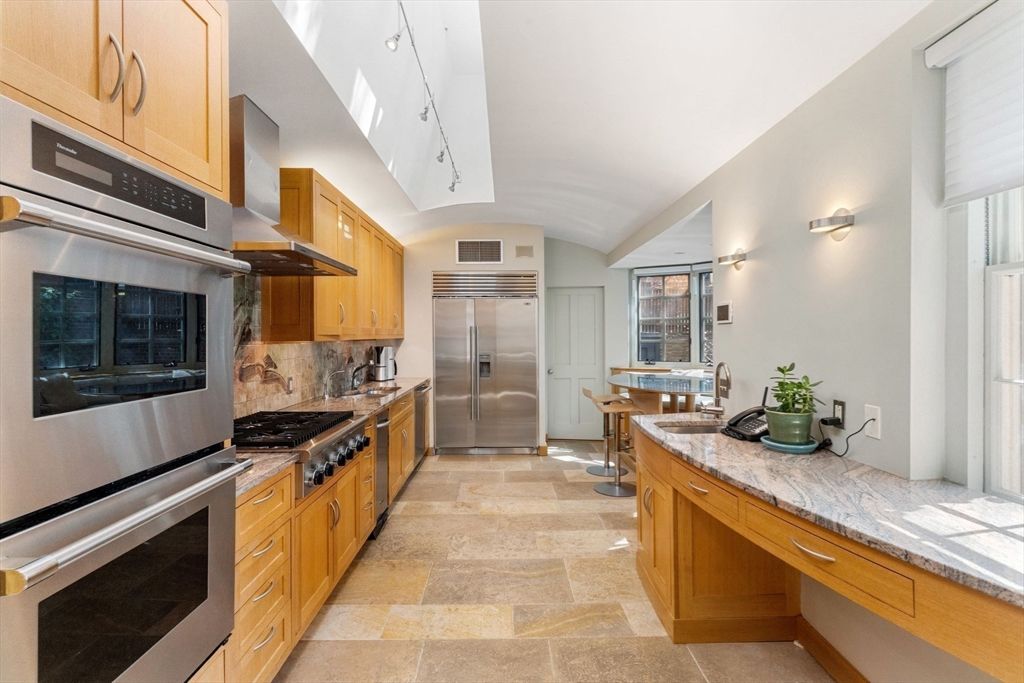 Interior, Kitchen, Stainless Steel Appliances