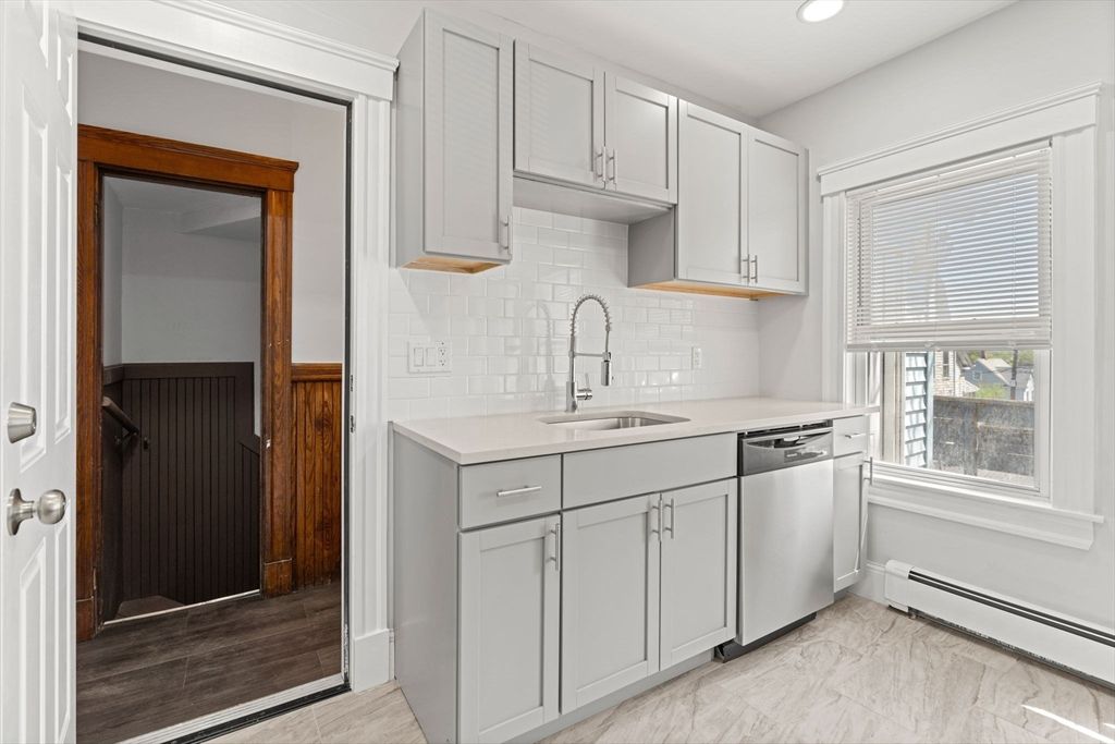 Interior, Kitchen, Marble, Recessed Lighting