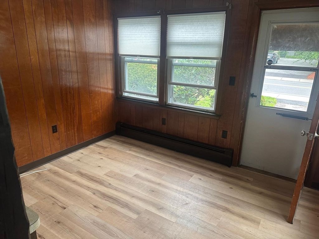 Empty room, Interior, Wood Texture Flooring, Wooden Walls