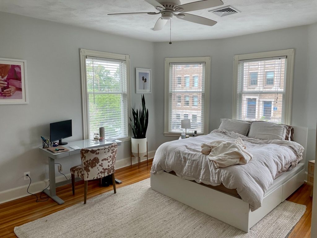 Bedroom, Home Office, Interior, Wood Texture Flooring