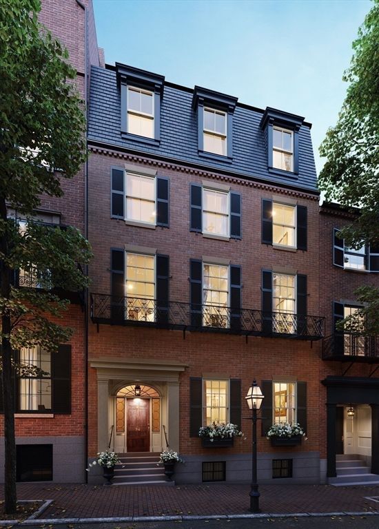 Exterior, Facade, Brick Facade, Rowhouse