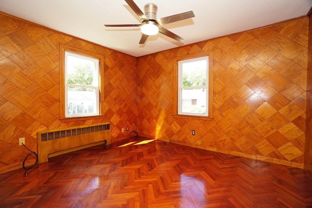 Empty room, Interior, Wood Texture Flooring, Wooden Walls