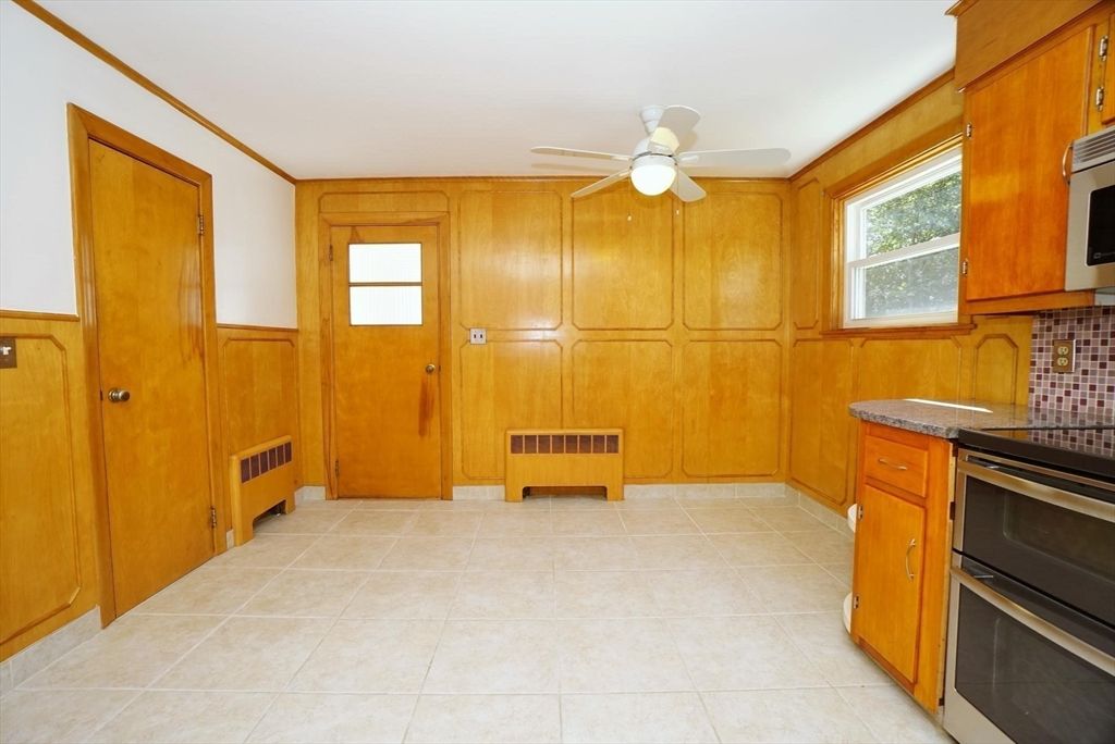 Interior, Kitchen, Wooden Walls