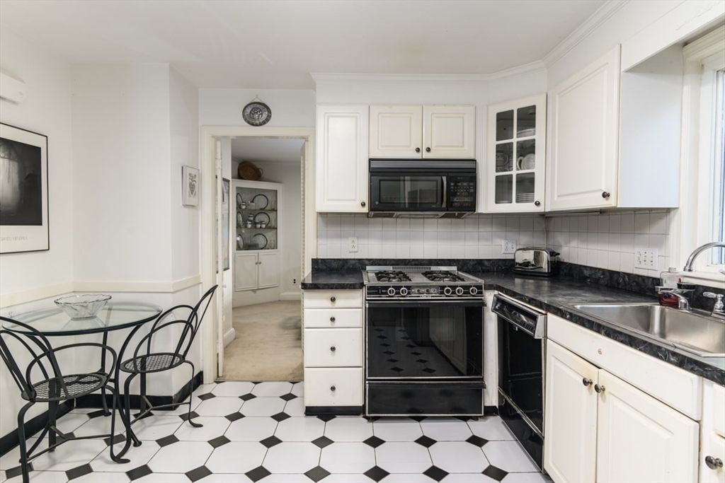 Interior, Kitchen