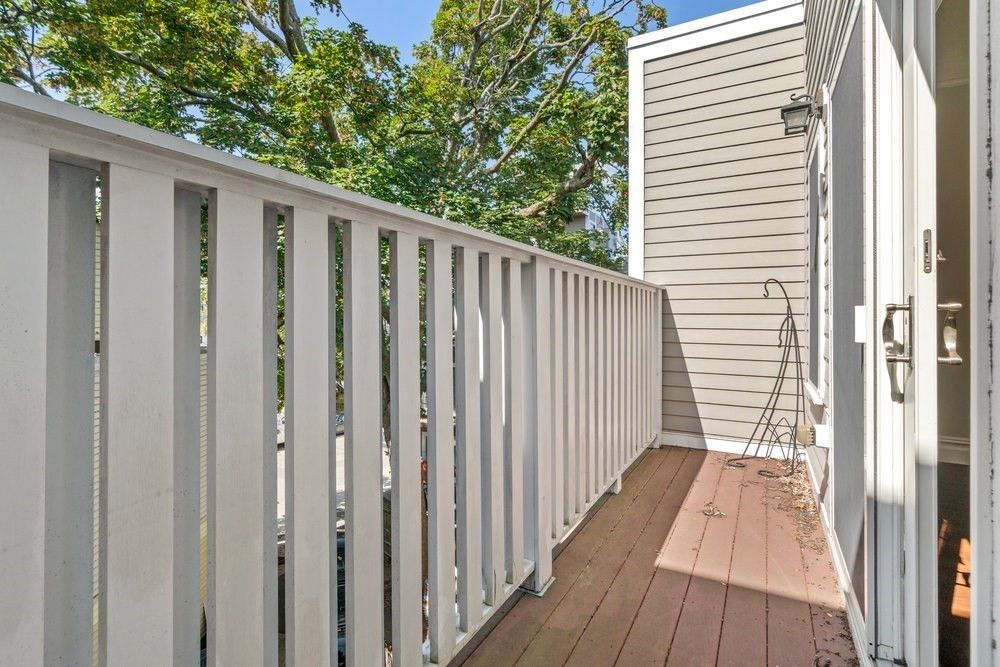 Exterior, Wood Texture Flooring