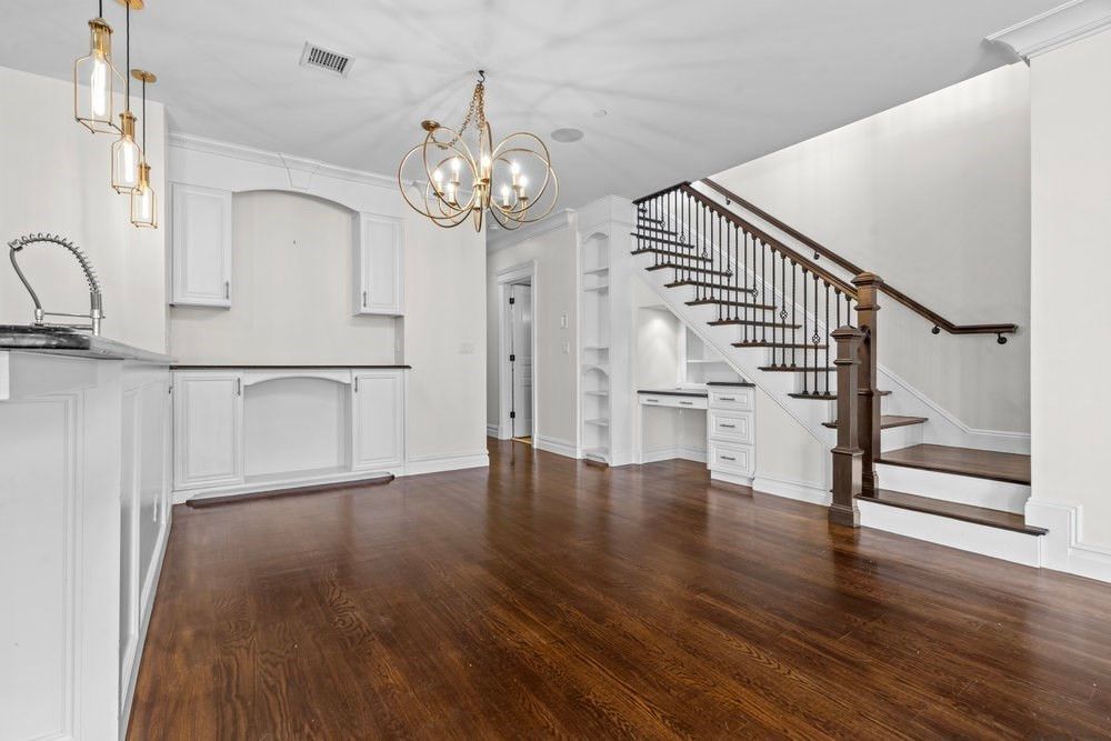 Chandelier, Empty room, Interior, Pendant Lights, Wood Texture Flooring