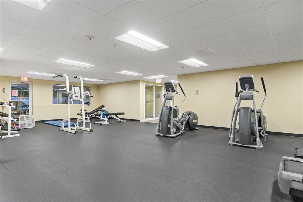 Fitness Equipment, Gym, Interior, Recessed Lighting