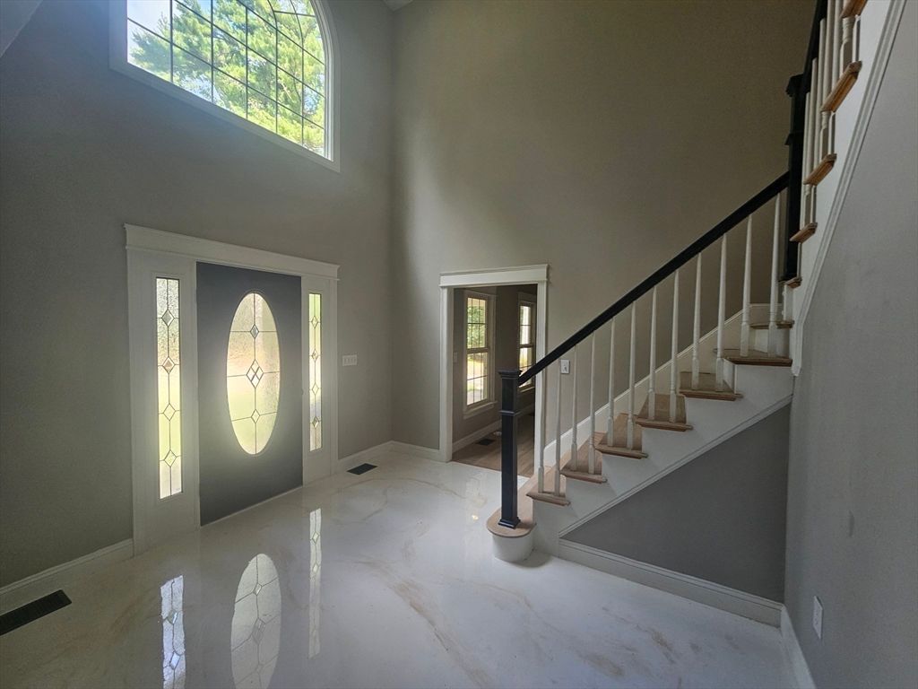 Interior, Marble
