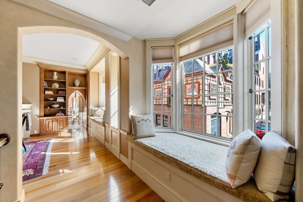 Fireplace, Interior, Recessed Lighting, Wood Texture Flooring