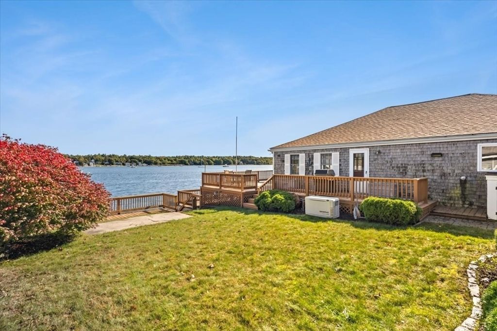Backyard, Exterior, Water
