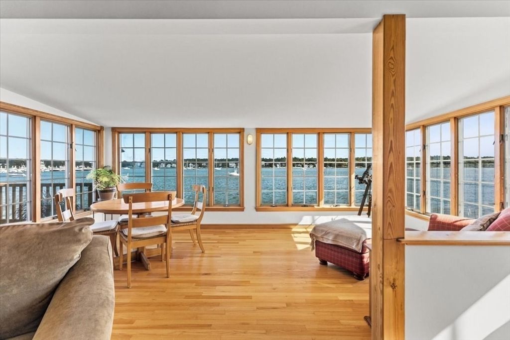 Dining room, Interior, Water, Wood Texture Flooring