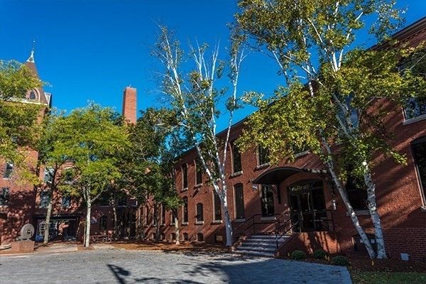 Exterior, Facade, Brick Facade, Rowhouse