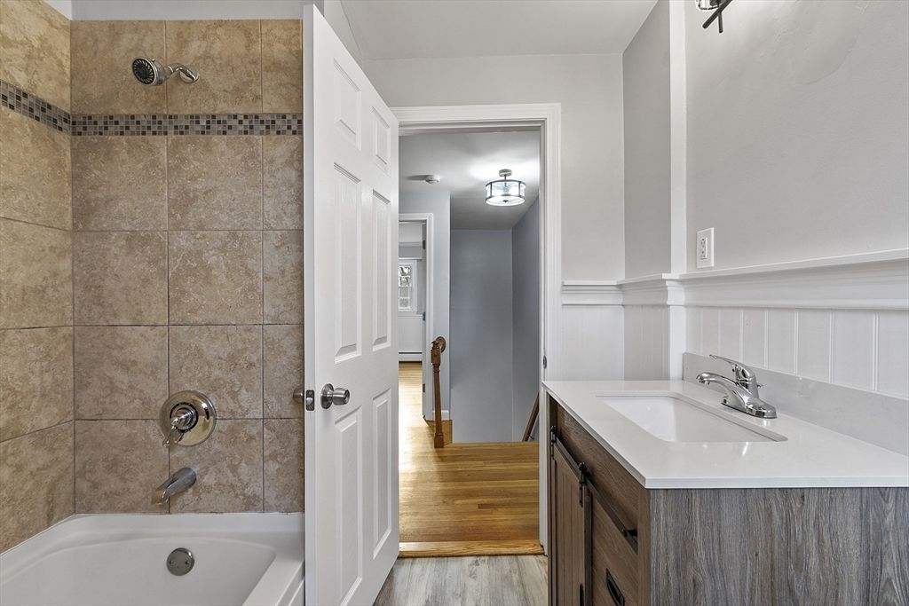 Bathroom, Interior, Wood Texture Flooring