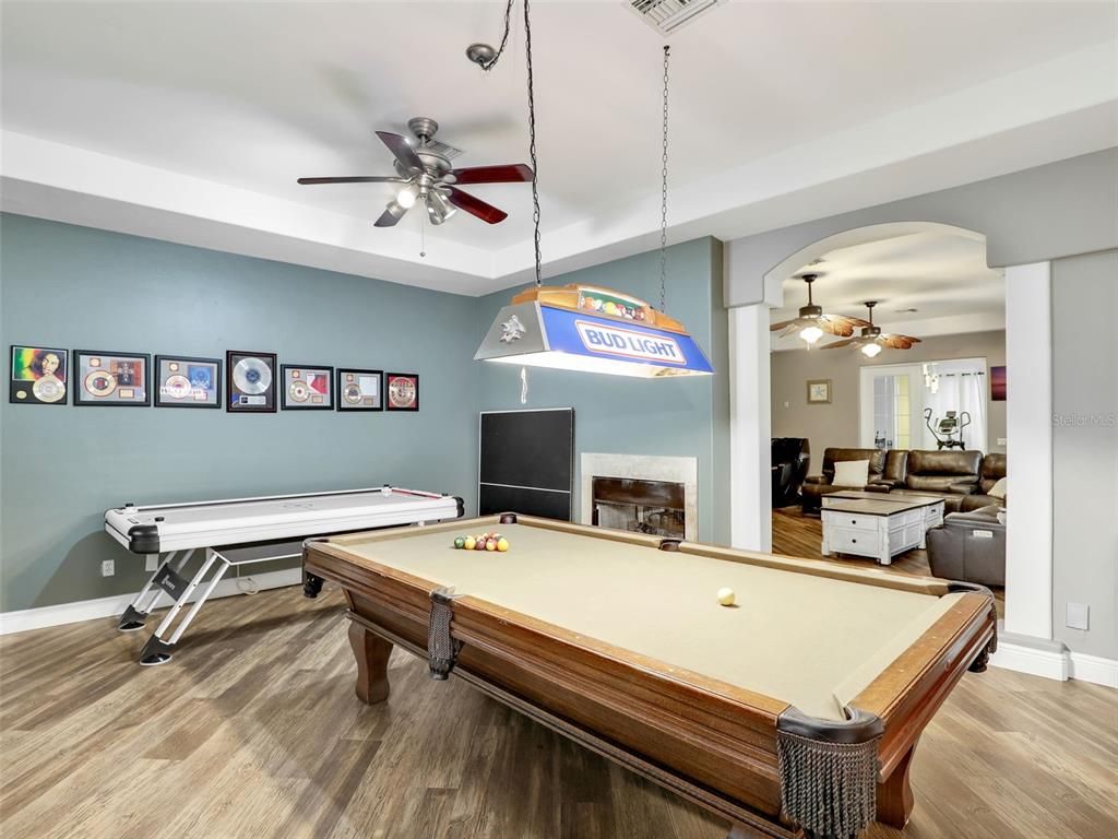 Billiard Table, Game Room, Interior, Pendant Lights, Wood Texture Flooring