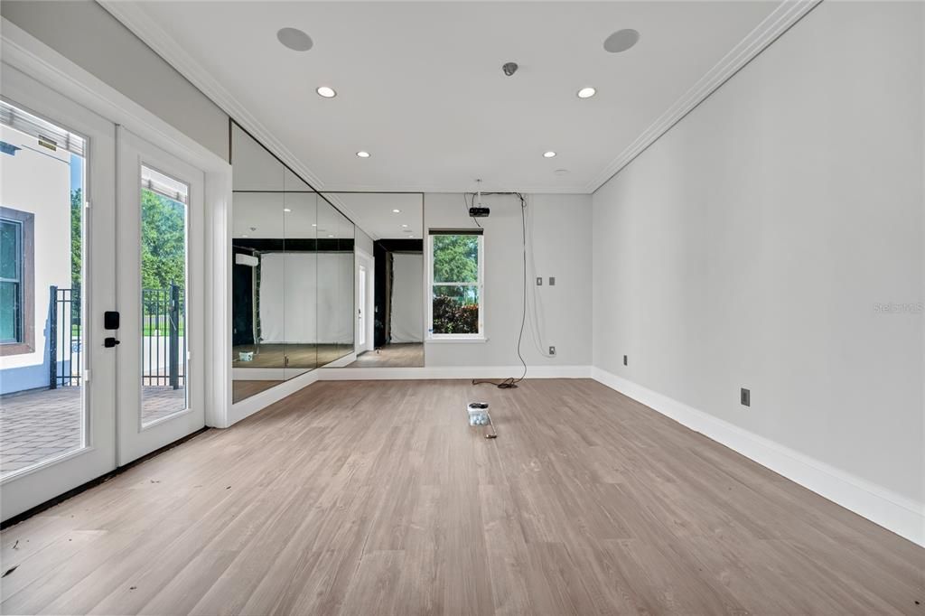 Empty room, Interior, Recessed Lighting, Wood Texture Flooring